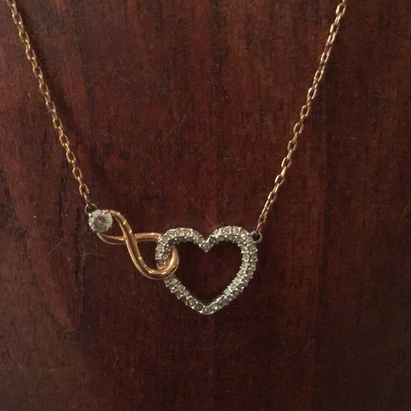 Swarovski Rose Gold and Silver Heart Necklace Brand New - Picture 12 of 17